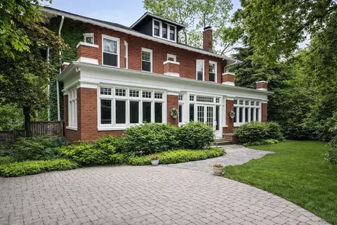 1235 Ridge Ave, Evanston, IL 60202