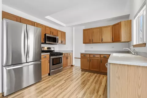 Kitchen - 7011 Sahara Dr, Plainfield, IL 60586 photo 1 of 3