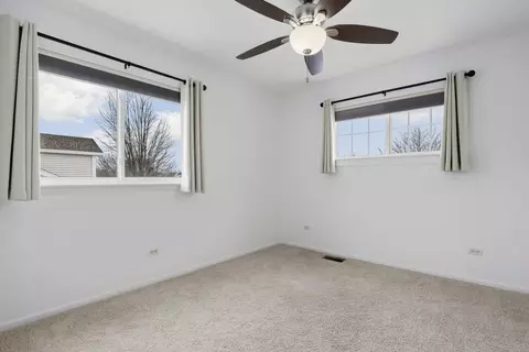 Bedroom - 7011 Sahara Dr, Plainfield, IL 60586 photo 5 of 6