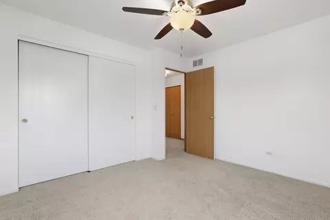 Bedroom - 7011 Sahara Dr, Plainfield, IL 60586 photo 4 of 6