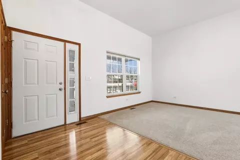 Living - 7011 Sahara Dr, Plainfield, IL 60586 photo 1 of 9