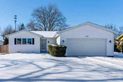 150 Lakewood Dr, Antioch, IL 60002