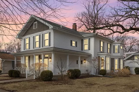 540 Pearl St, Ottawa, IL 61350