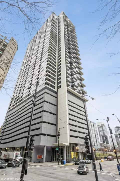 235 W Van Buren St #3419, Chicago, IL 60607