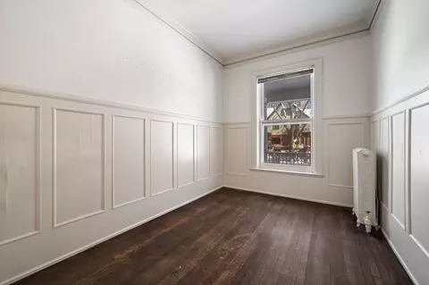 4254 N Hazel St, Chicago, IL 60613 photo 8