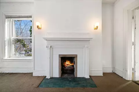 4254 N Hazel St, Chicago, IL 60613 photo 22