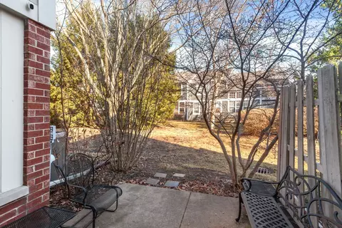 Undisclosed, Northbrook, IL 60062 photo 25