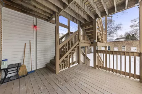 Exterior - Undisclosed, Chicago, IL 60625 photo 6 of 11