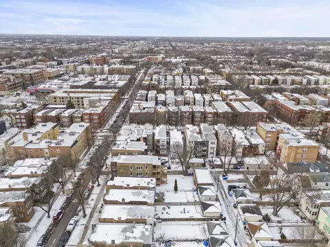 View/Area - Undisclosed, Chicago, IL 60625 photo 3 of 4