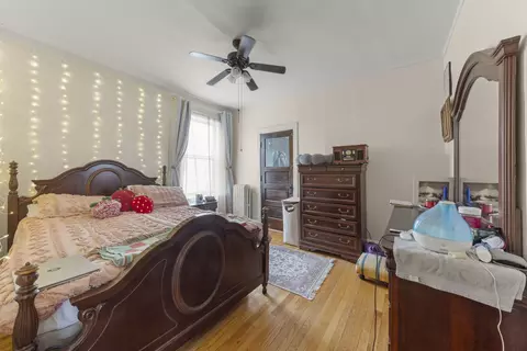 Bedroom - Undisclosed, Chicago, IL 60625 photo 5 of 8