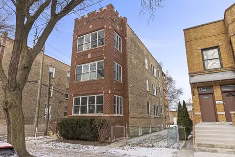 Exterior - Undisclosed, Chicago, IL 60625 photo 9 of 11