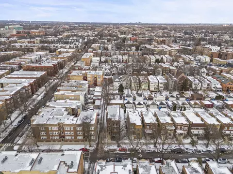 View/Area - Undisclosed, Chicago, IL 60625 photo 1 of 4