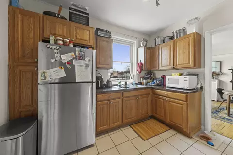 Kitchen - Undisclosed, Chicago, IL 60625 photo 10 of 10