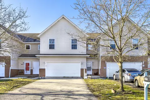 4221 Brentwood Ln, Waukegan, IL 60087
