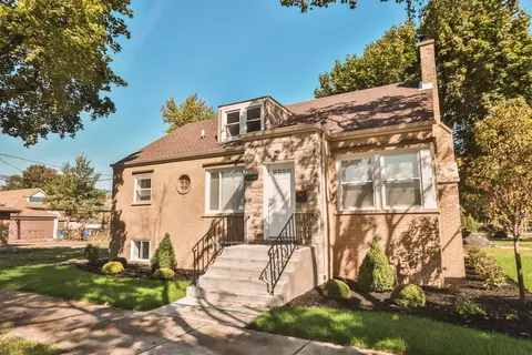 9156 S Colfax Ave, Chicago, IL 60617