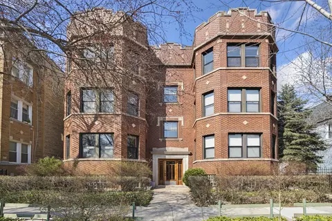 2530 W Winnemac Ave #3W, Chicago, IL 60625
