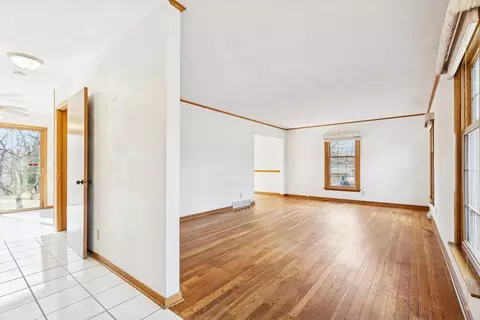 Living - 4610 34th Ave, Moline, IL 61265 photo 1 of 6