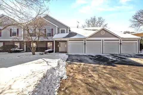 96 Midhurst Ct #201D, Naperville, IL 60565