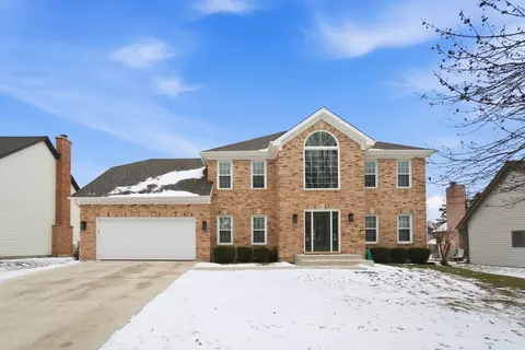 3212 Bennett Dr, Naperville, IL 60564