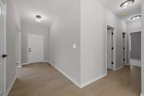 Entry Way - 203 Hickory St, Peotone, IL 60468 photo 2 of 2