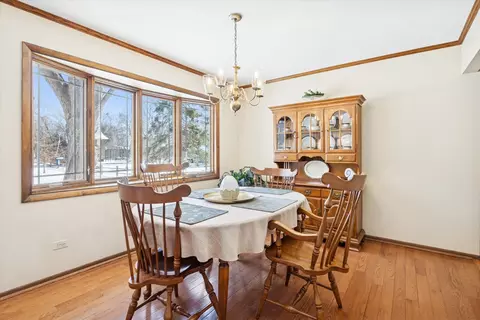 Dining - 1607 Stoddard Ave, Wheaton, IL 60187 photo 1 of 2