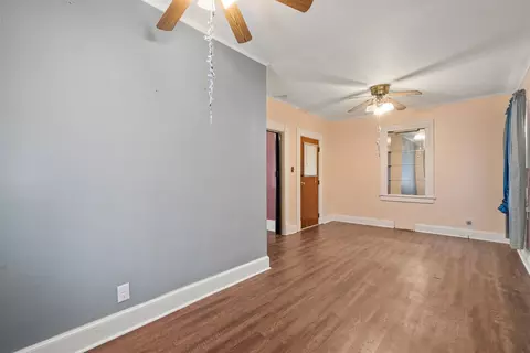 Living - 162 6th Ave, Moline, IL 61265 photo 2 of 3