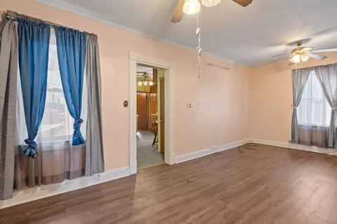 Living - 162 6th Ave, Moline, IL 61265 photo 1 of 3