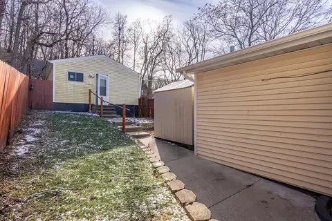Exterior - 162 6th Ave, Moline, IL 61265 photo 5 of 7