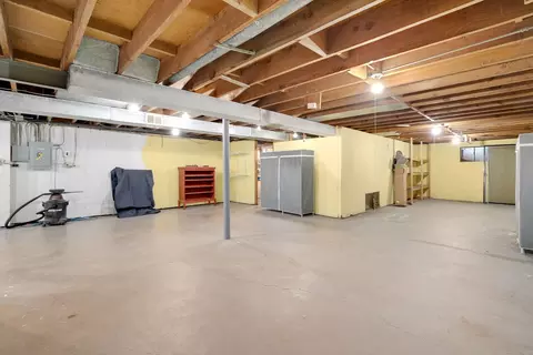 105 King Ln, Des Plaines, IL 60016 photo 18
