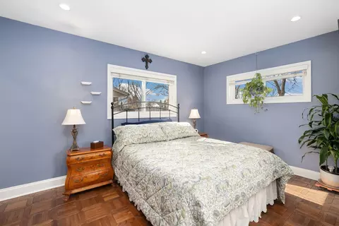 105 King Ln, Des Plaines, IL 60016 photo 12