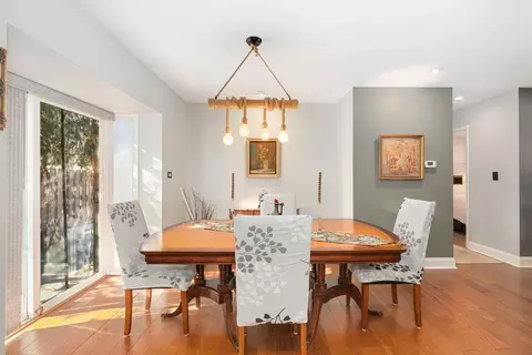 105 King Ln, Des Plaines, IL 60016 photo 6