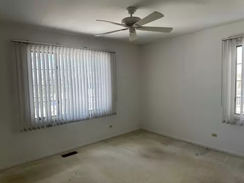 Bedroom - 610 Golfers Ln, Bartlett, IL 60103 photo 1 of 2