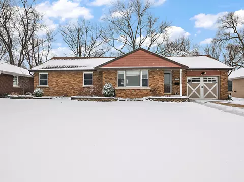 1224 W Hawkins St, Kankakee, IL 60901