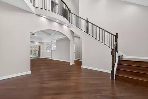 Entry Way - 3003 Keene Ave, Mchenry, IL 60050 photo 2 of 4