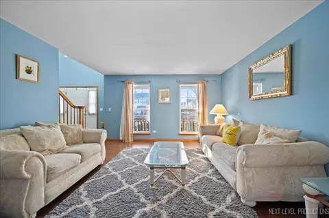 Living - 1910 Crestview Dr, Plainfield, IL 60586 photo 2 of 3