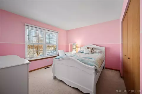 Bedroom - 1910 Crestview Dr, Plainfield, IL 60586 photo 4 of 5