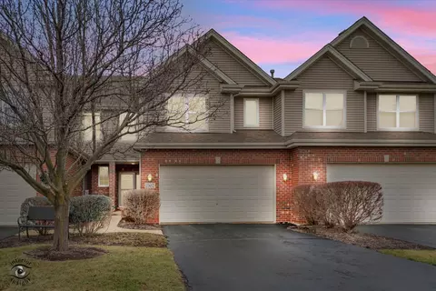 12652 W Yorkshire Dr, Homer Glen, IL 60491
