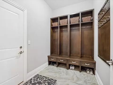 688 S Mitchell Ave, Elmhurst, IL 60126 photo 28