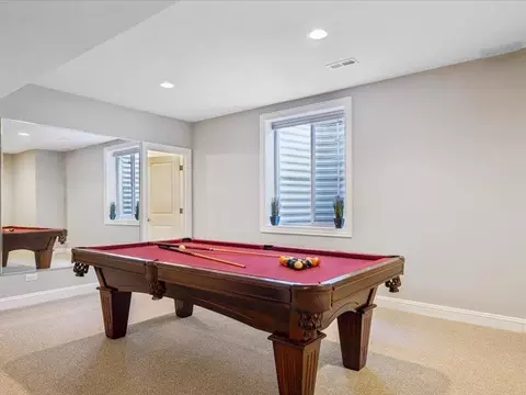 688 S Mitchell Ave, Elmhurst, IL 60126 photo 16