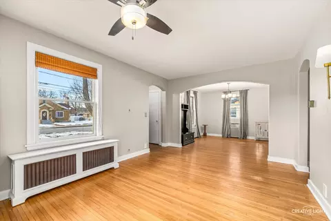Living - 523 Preston Ave, Elgin, IL 60120 photo 2 of 2