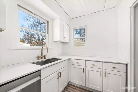 Kitchen - 523 Preston Ave, Elgin, IL 60120 photo 3 of 3