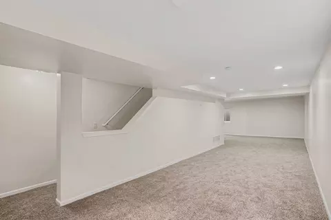 Other - 541 Wingpointe Dr, Aurora, IL 60506 photo 3 of 6
