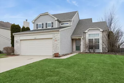 1568 Woodland Ln, Bolingbrook, IL 60490