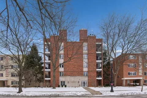 Undisclosed, Evanston, IL 60201