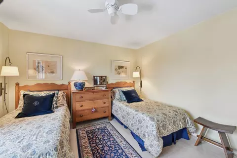 Bedroom - Undisclosed, Evanston, IL 60201 photo 5 of 6