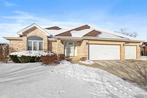 8614 Bangor Dr, Tinley Park, IL 60487