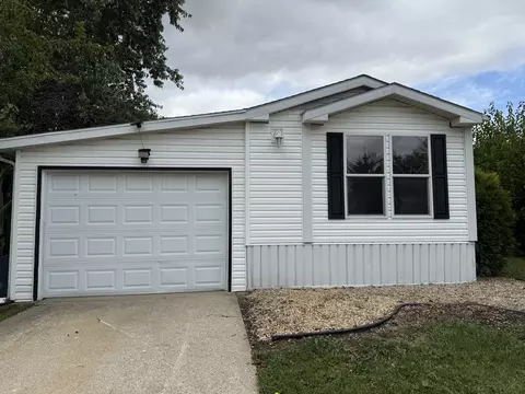 317 Pleasant Ter, Matteson, IL 60443