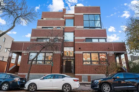 956 N Wood St #PH, Chicago, IL 60622