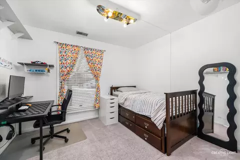 Bedroom - 34 Glencoe Ct #202-B, Naperville, IL 60565 photo 1 of 2