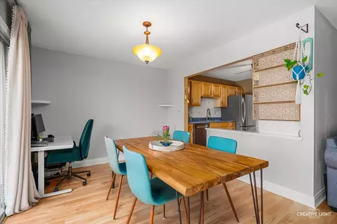 Dining - 34 Glencoe Ct #202-B, Naperville, IL 60565 photo 2 of 2